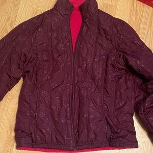 Preowned Women's Burgundy  reversible Jacket XL
